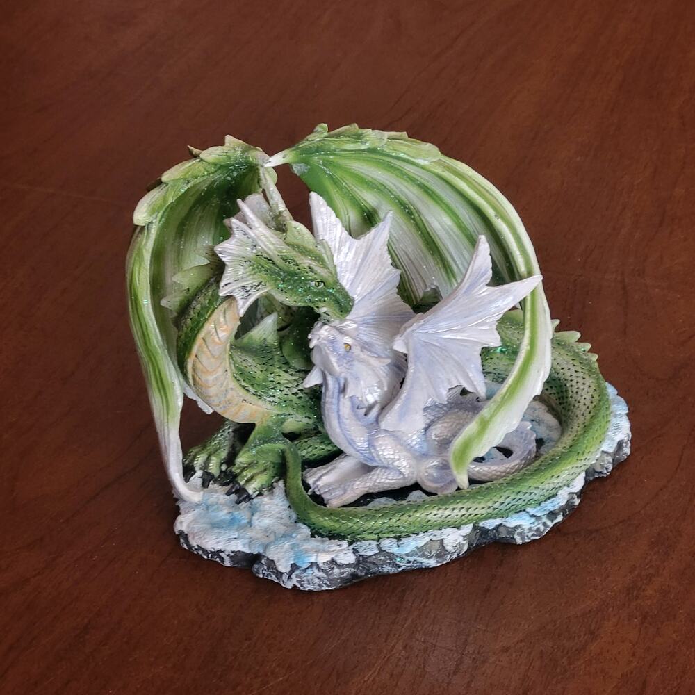 Aint It Nice Dragon Statue Mother Protecting Baby Dragon Medieval